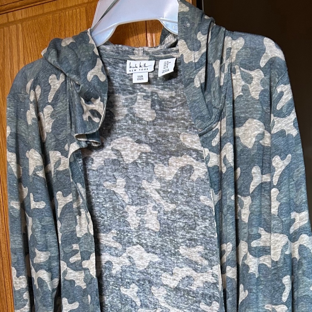 Nicole Miller Linen Hoodie Cardigan